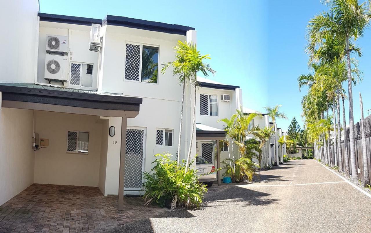The Shores Holiday Apartments แมคคาย ภายนอก รูปภาพ